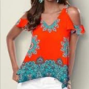 NWOT VENUS cold shoulder top
